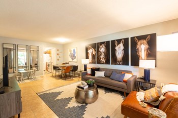 Paddock Living Dining - Photo Gallery 2