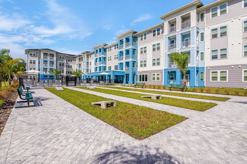 10456 W. Ashburn Lane 1-2 Beds Apartment for Rent