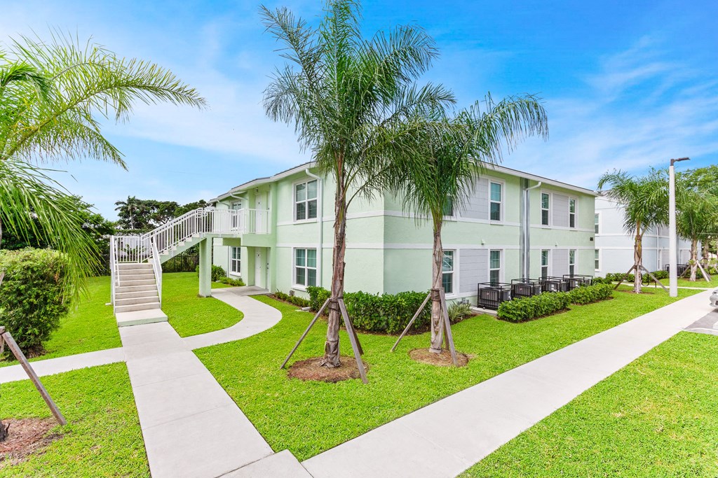 the preserve at ballantyne commons community garden