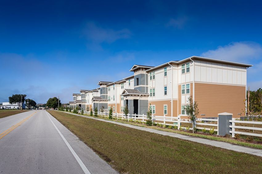Valencia Grove Apartments, 551 Huffstetler Drive, Eustis, FL RentCafe