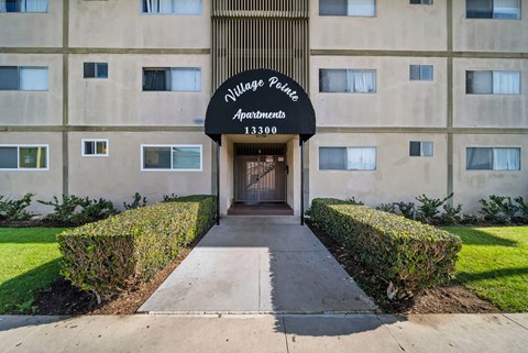 13300 Doty Avenue 1-2 Beds Apartment for Rent