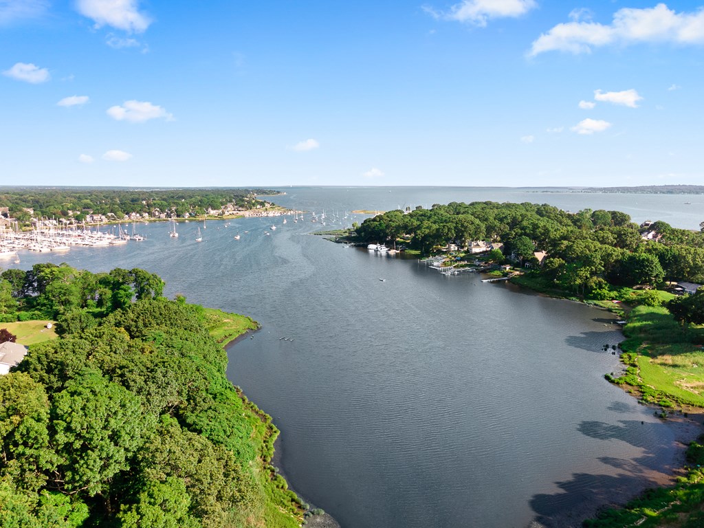 Taymil East Shore Apartment Homes East Providence Area