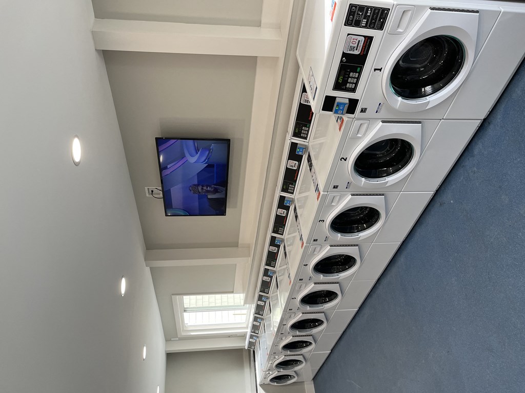 Yarmouth Pointe Laundry Room