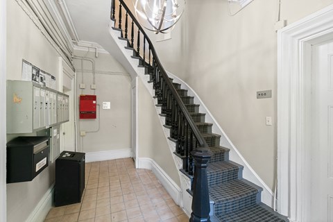 Taymil 122 Benefit Street Apartment Homes Building Entrance