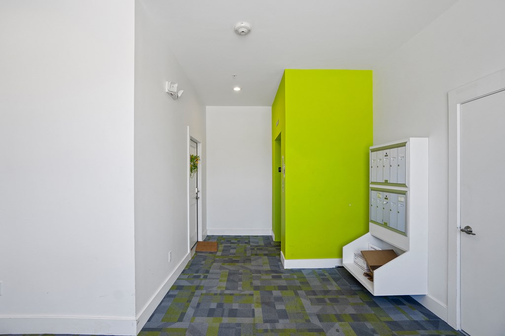 Taymil 125 Charles Apartment Homes Lobby