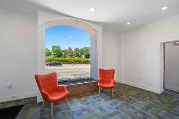 Taymil 125 Charles Apartment Homes Lobby Taymil 125 Charles Apartment Homes Lobby - Photo Gallery 4