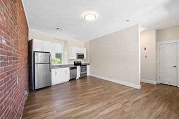 Taymil 125 Charles Apartment Homes Kitchen Taymil 125 Charles Apartment Homes Kitchen - Photo Gallery 6
