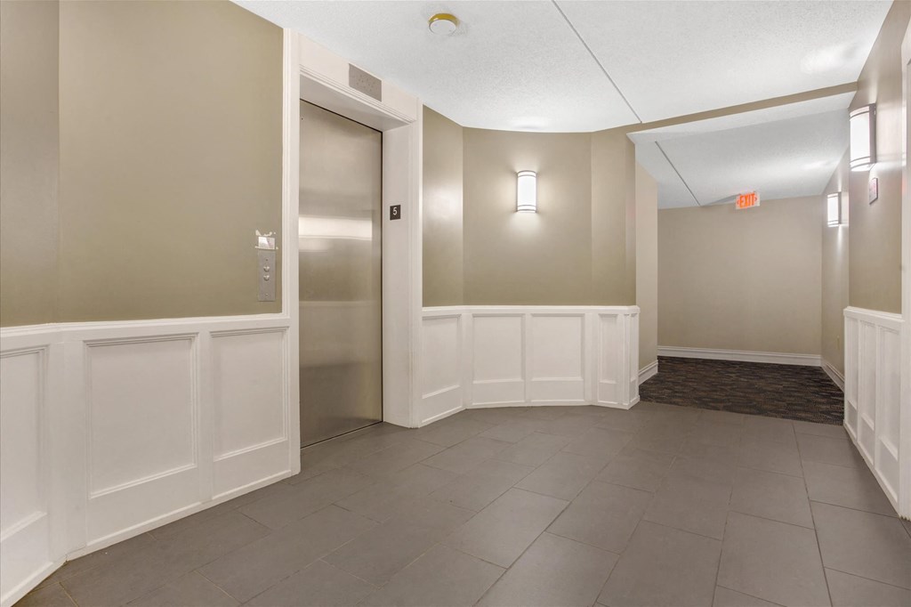 Taymil Andover Place Entrance