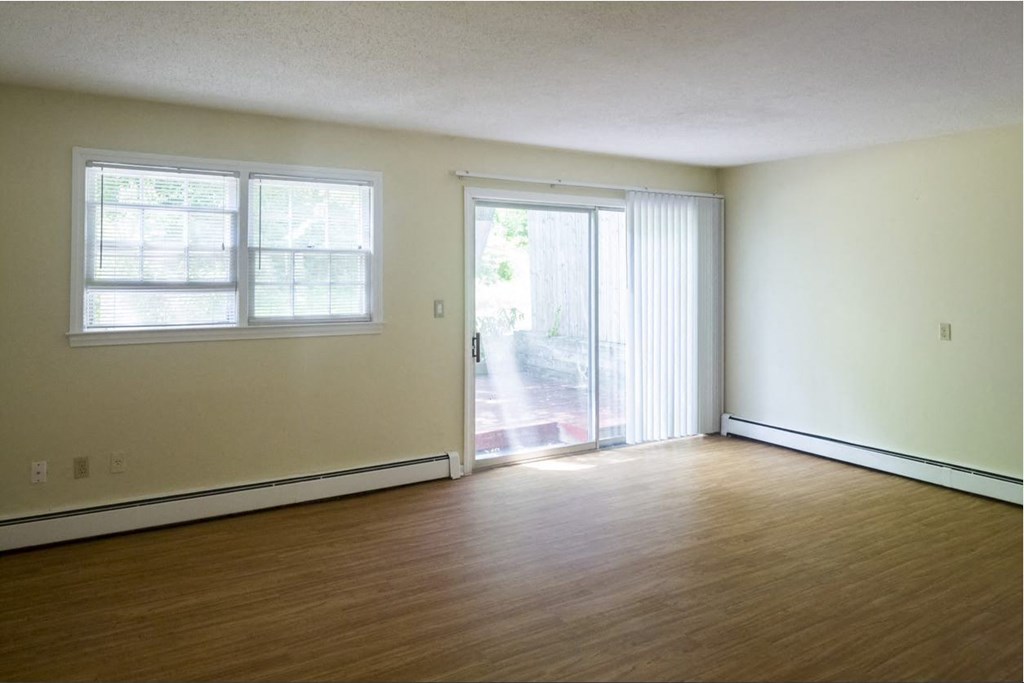 Taymil Holly House Living Room