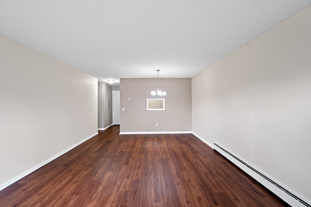 Taymil Landings on the Trail Living Room