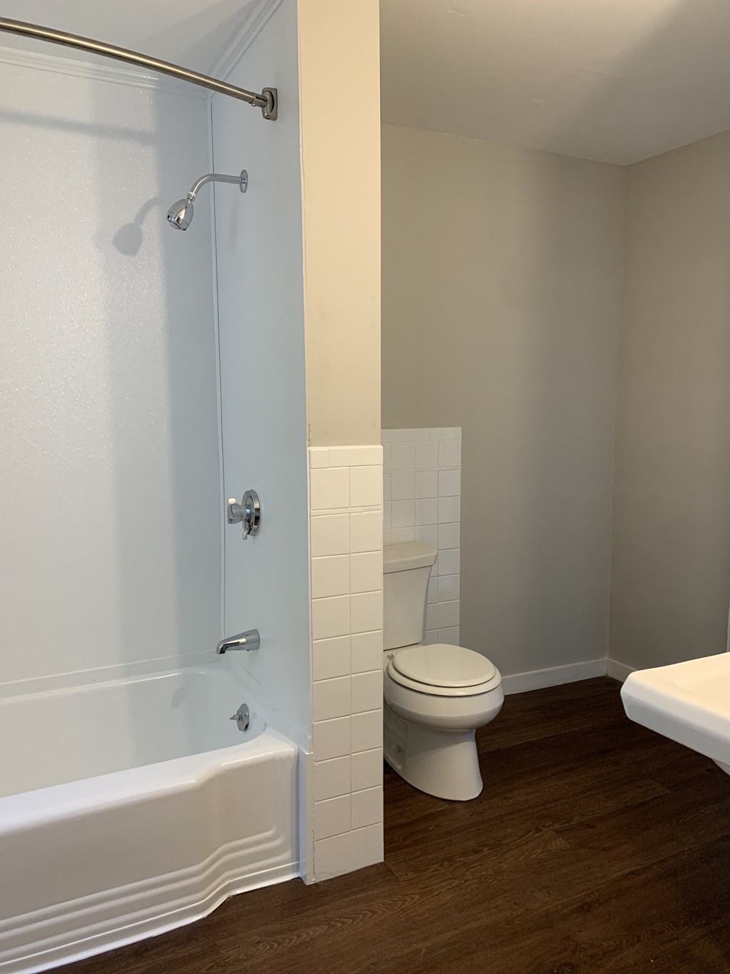 Taymil Residences at Andover Bathroom