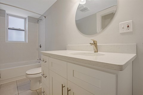 Taymil Winthrop Road Bathroom