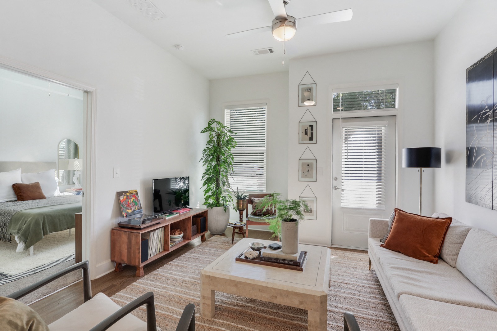 Arcadia Decatur is a similar property to The Mason Mills Apartments located in Decatur