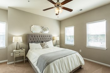 model bedroom - Photo Gallery 5