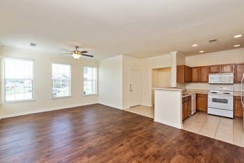 The Atlantic Stone Oak Apartments, 25675 Overlook Parkway, San Antonio ...