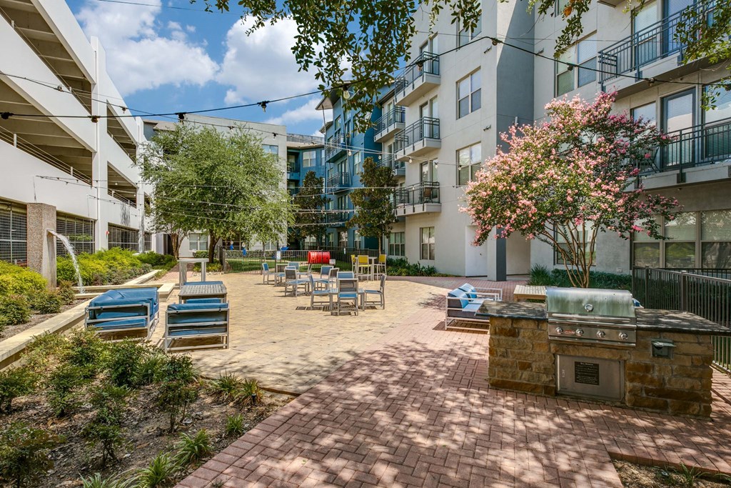 Outdoor Summer Kitchens with Grilling Stations at The Atlantic Highland Park, Dallas, 75209
