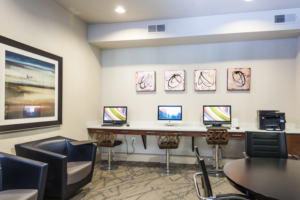 The Atlantic Memorial - business center