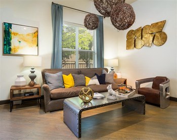 furnished living room in model - Photo Gallery 5