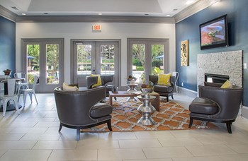 model sitting area - Photo Gallery 6