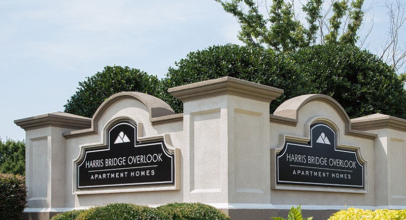 entrance signage - Photo Gallery 2