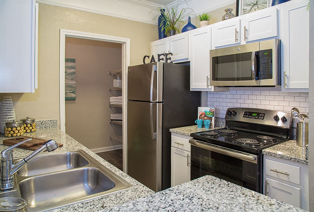 The Atlantic BridgeMill Apartments, 1000 Preston Glen Circle, Canton