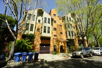 Street, 2616 Telegraph Ave - Photo Gallery 2