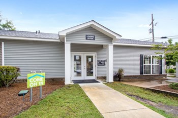 759 Glencross Dr 2-3 Beds Apartment, Townhouse for Rent - Photo Gallery 4