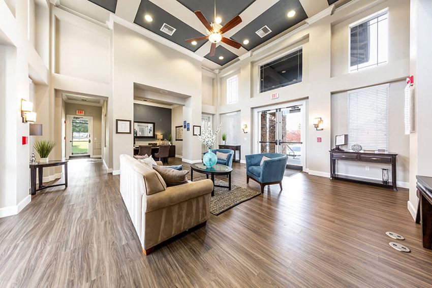 Fairmont At Willowcreek Apartments, 200 S Lexington Dr, Folsom, CA