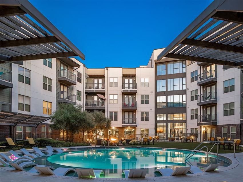Fresh Look at The Nash Apartments 8213 Meadow Dallas Tx