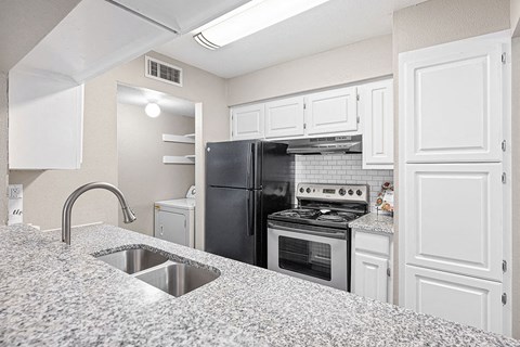 2819 Foster Lane 1-2 Beds Apartment for Rent