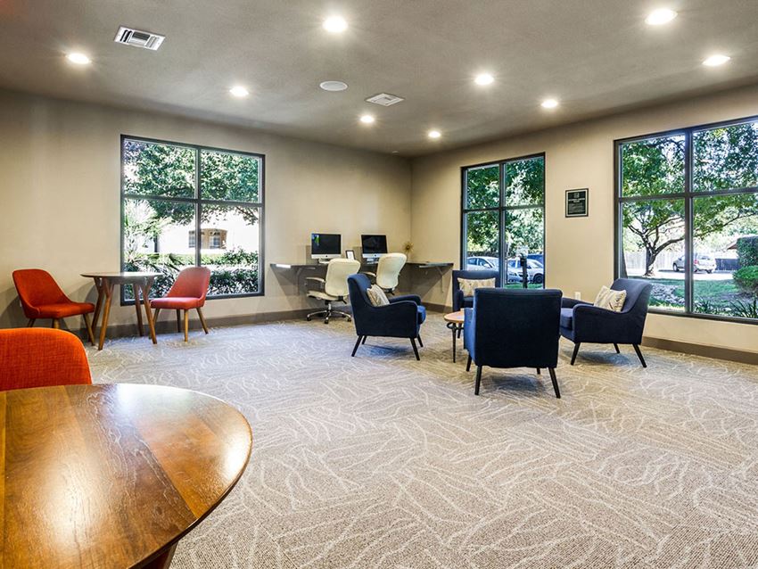 Marquis At Barton Trails Apartments, 5417 South Mopac, Austin, TX