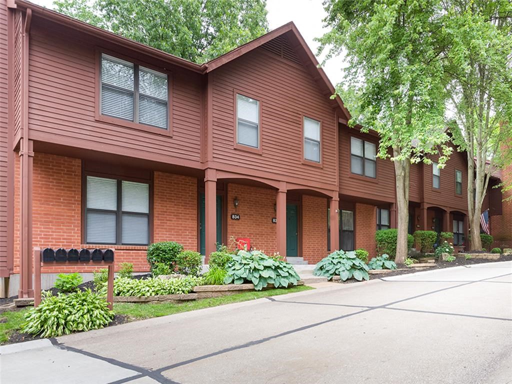 Large multistory townhomes