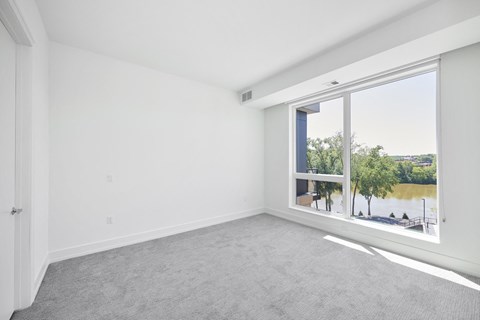 The Luxe, Apartments At Ridgedale