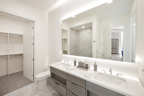 The Luxe, Apartments At Ridgedale