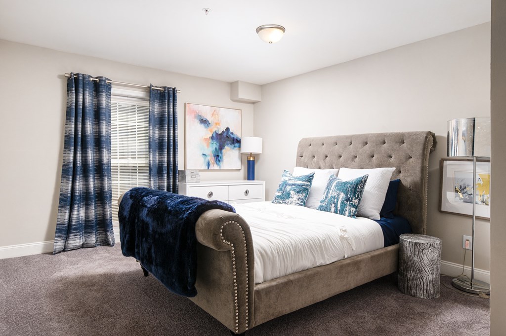 Gorgeous Bedroom at Elite At Lakeview, Georgia, 30337