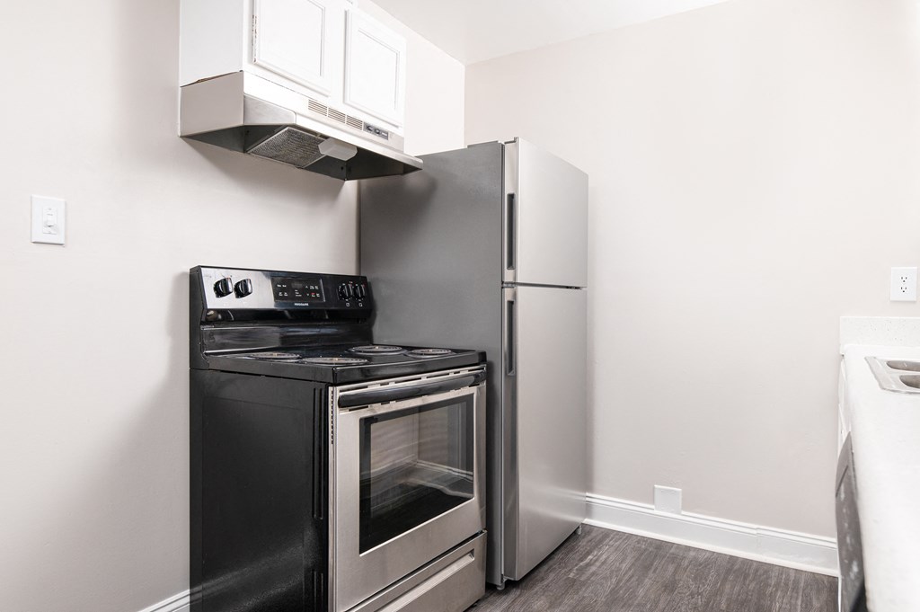 All Electric Kitchen at Elite At Lakeview, College Park, Georgia