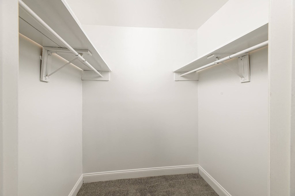 Large Closet View at Elite At Lakeview, College Park, 30337