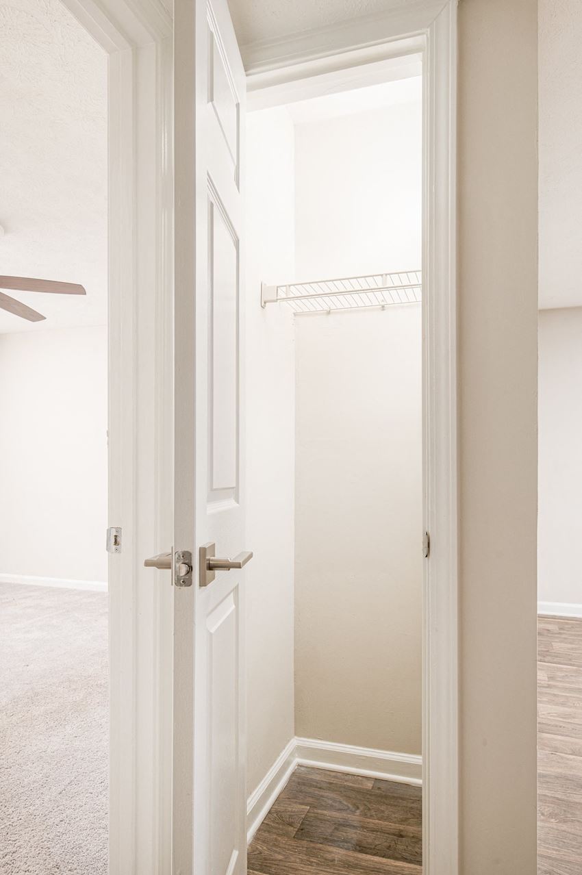 Vineyards At Flat Shoals Apartments, 200 Vineyard Walk, Atlanta, GA