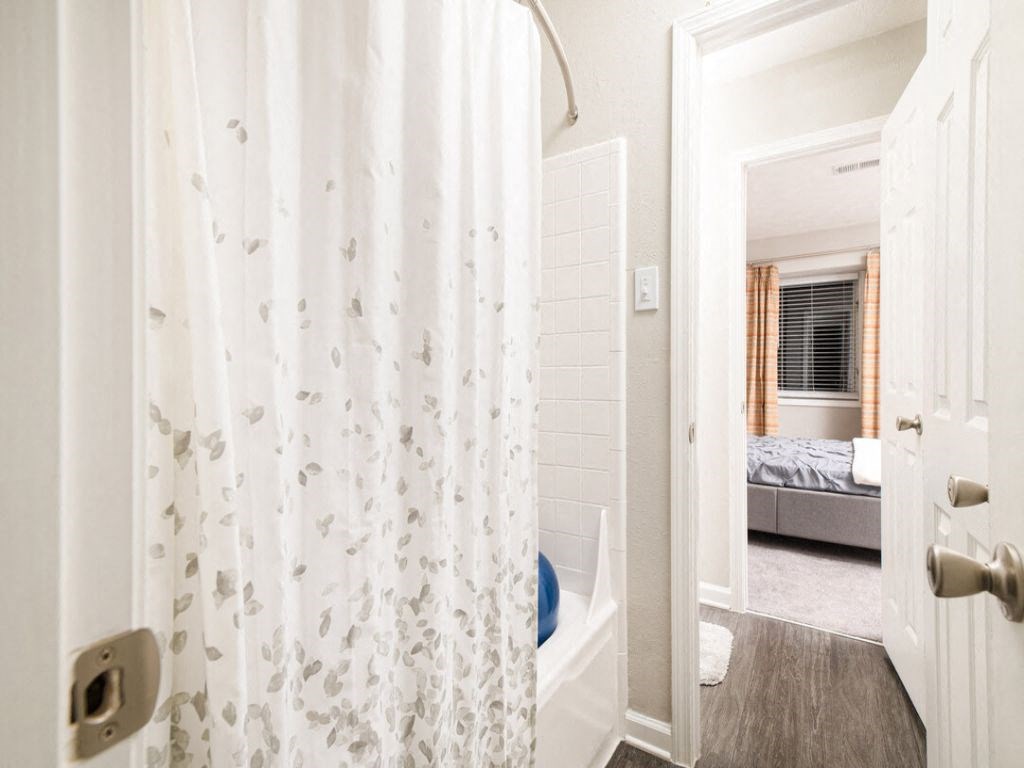 Bathroom View at Elite at City View, College Park, 30337