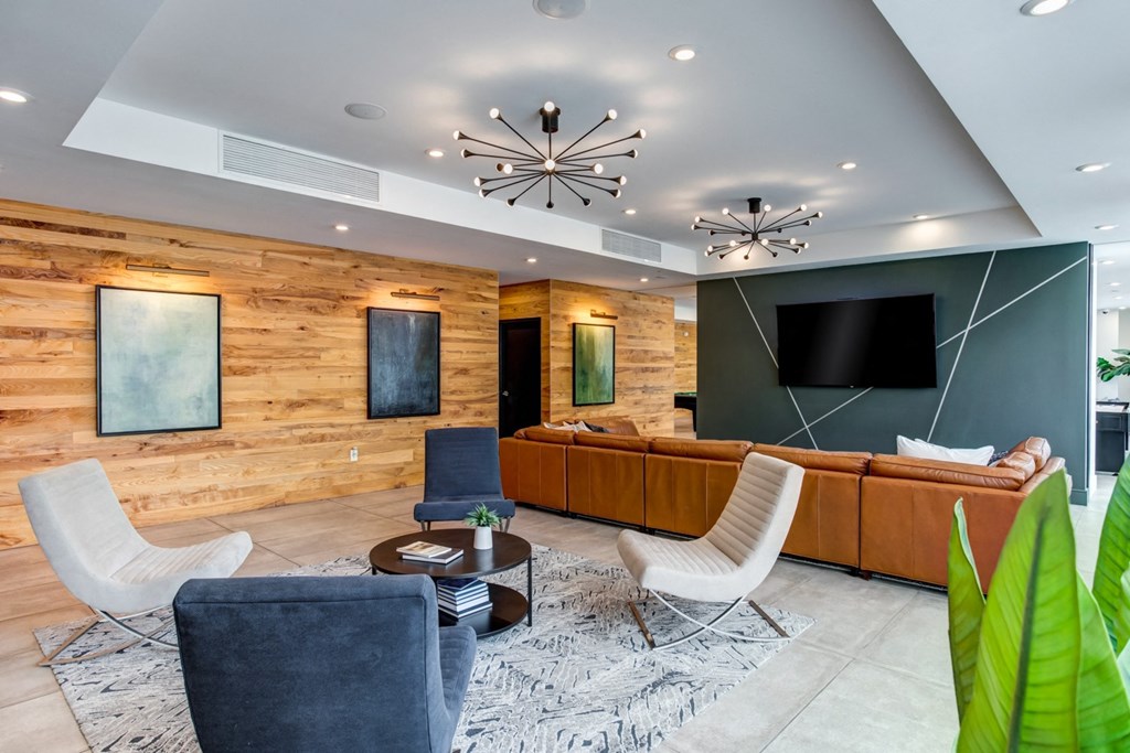 400 Rose Lobby with Seating