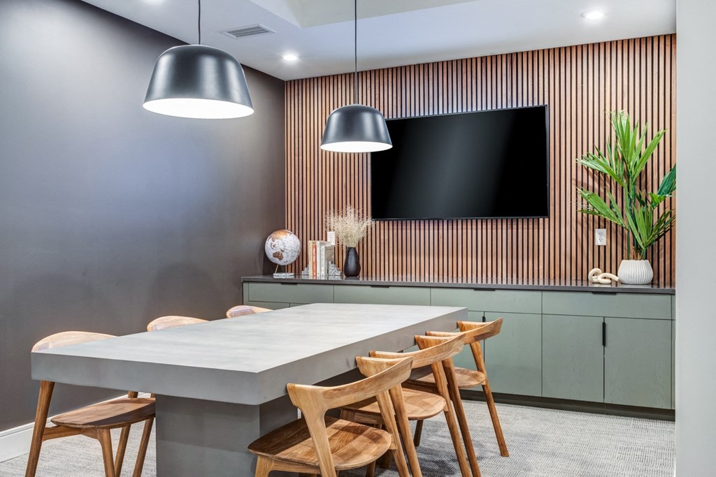 400 Rose Meeting Room with TV