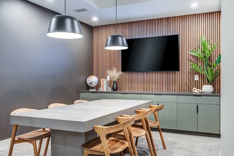 400 Rose Meeting Room with TV