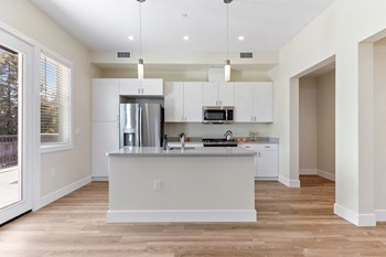 kitchen island and kitchen appliances