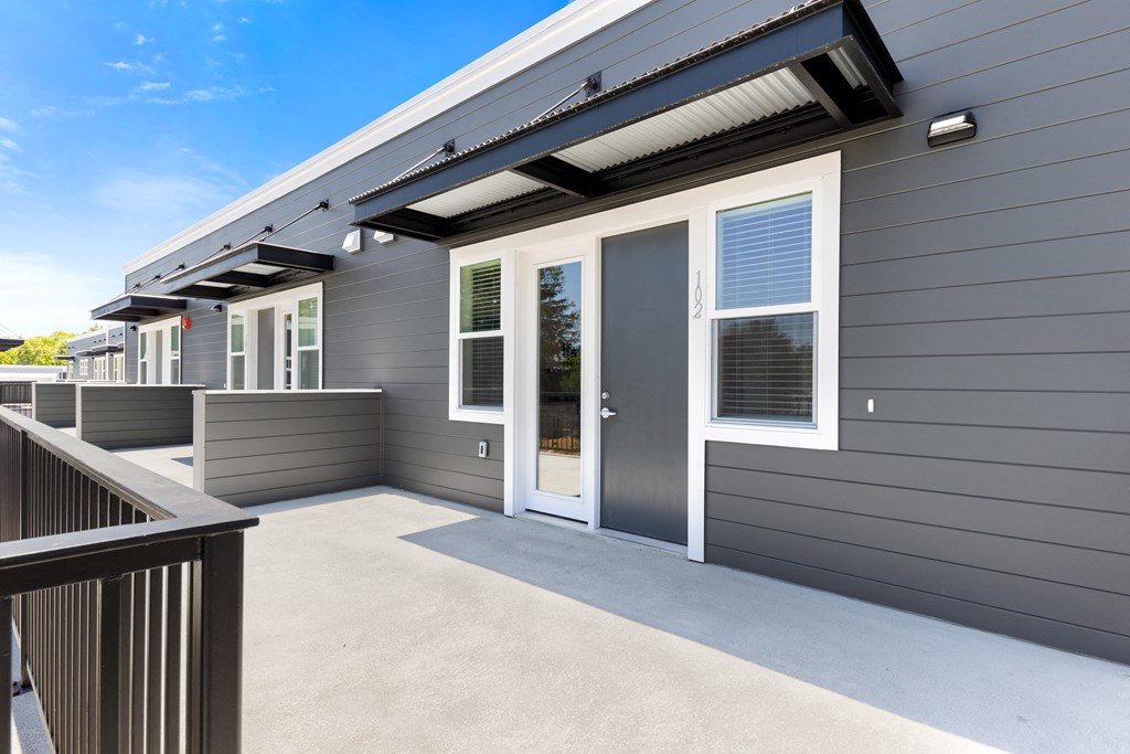 outdoor view of front door