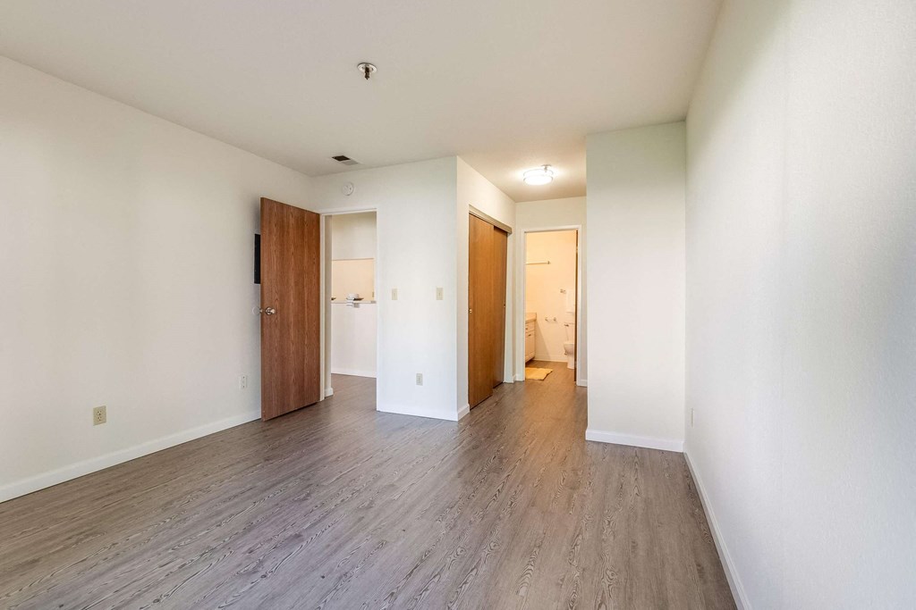 bedroom with attached bathroom