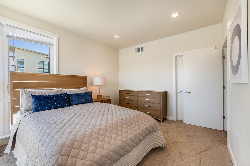 2 bedroom - second bedroom view of bathroom