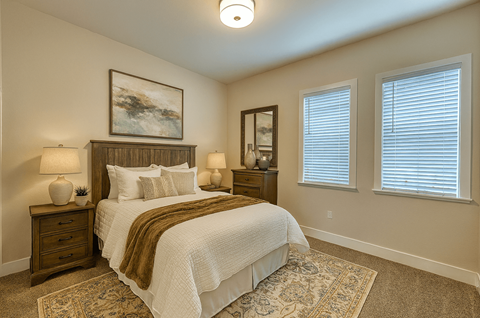 Large Bedroom at Edgeway Plaza, Rohnert Park, CA 94928