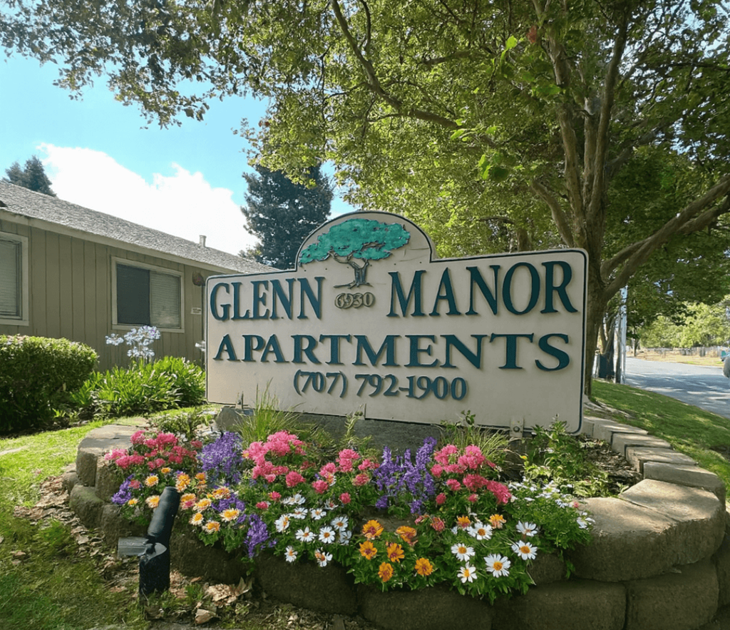 Property Signage at Glenn Manor, Rohnert Park California