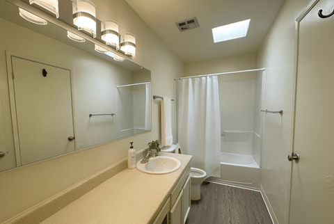 Modern Bathroom at Posada East, California