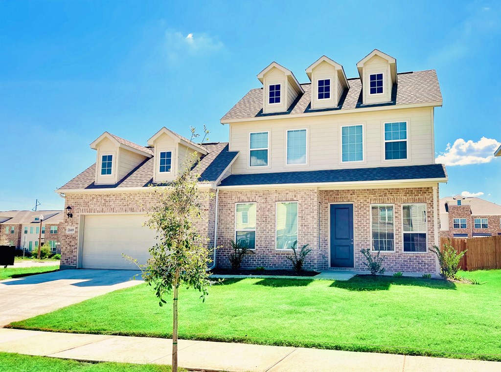 Property Exterior at The Residences at Rayzor Ranch, Texas